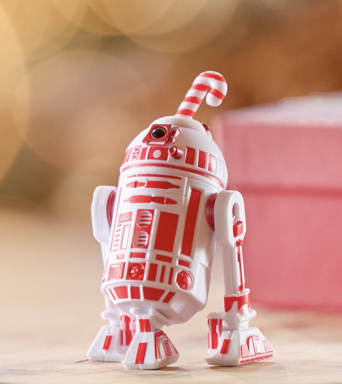 R2-H25+Holiday+Droid+Factory+